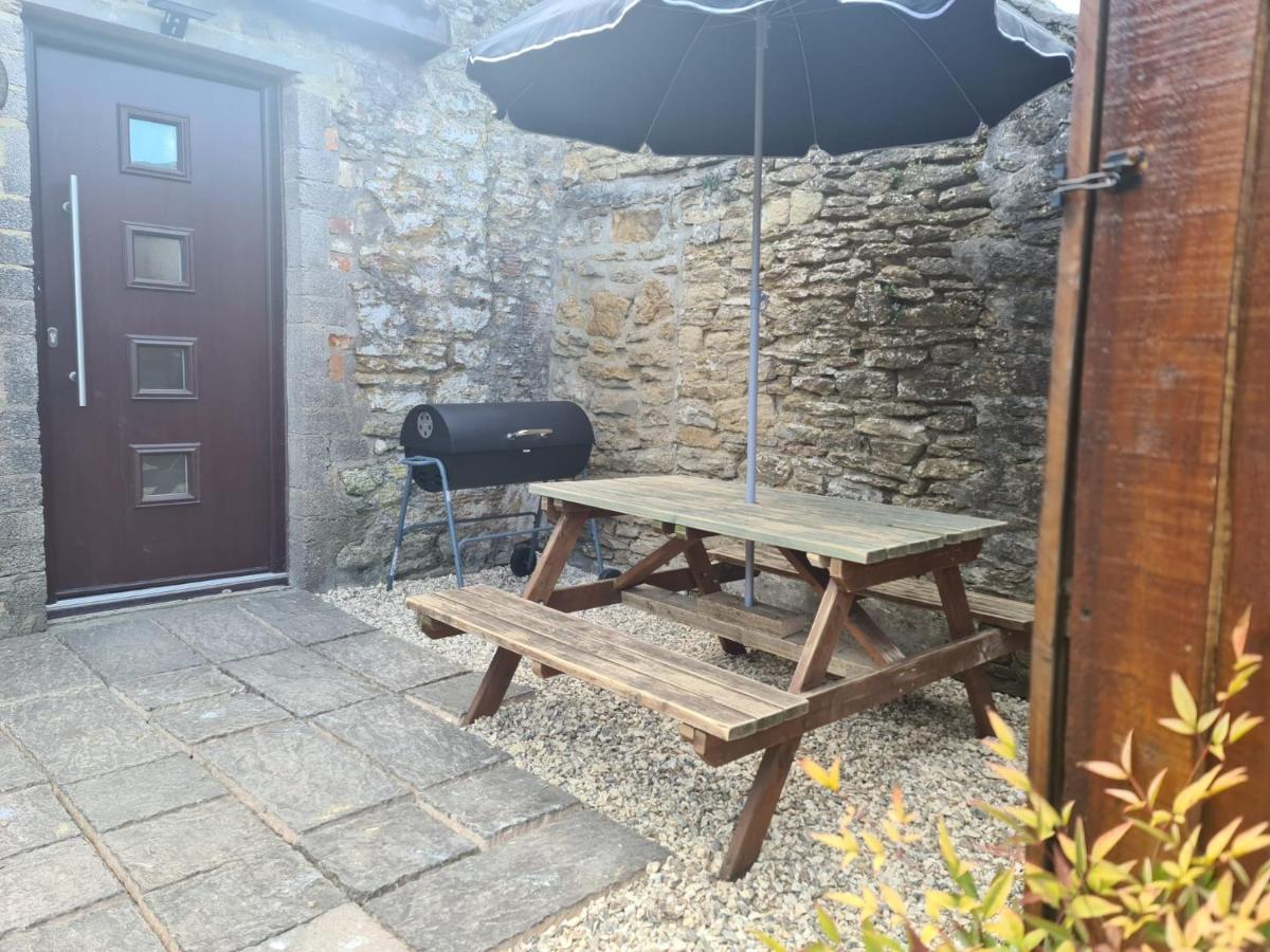 Luxury Bumblebee Cottage Frome Longleat Aqua Sana Bath Dog Freendly エクステリア 写真
