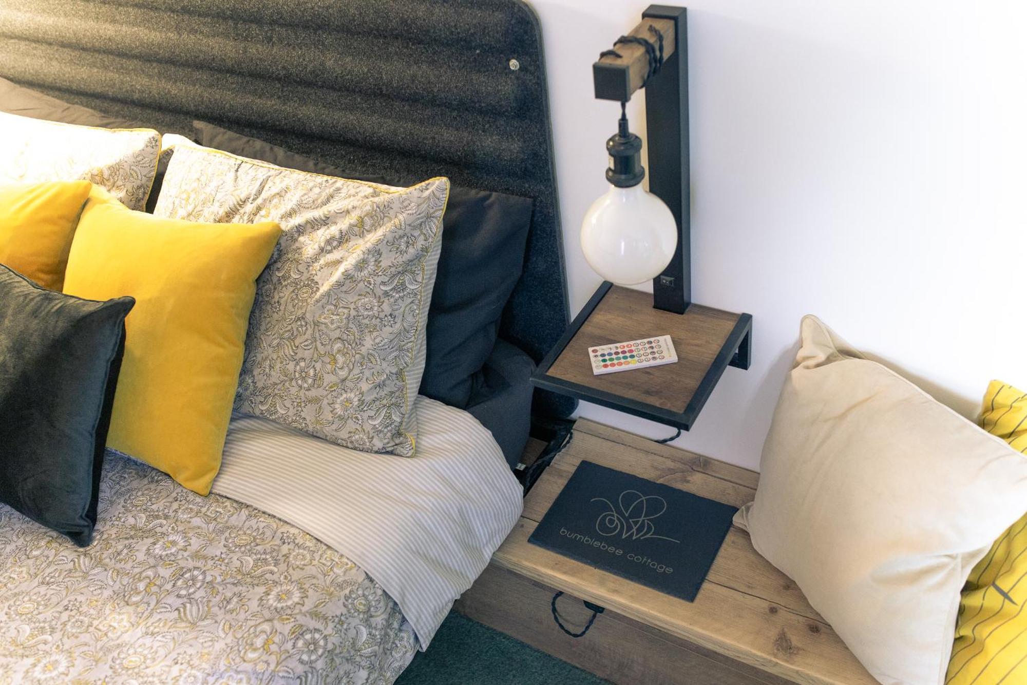 Luxury Bumblebee Cottage Frome Longleat Aqua Sana Bath Dog Freendly エクステリア 写真